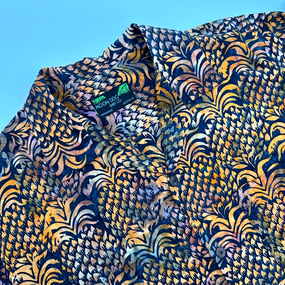 Moon Dog Shirt Co Handmade Austin TX Batik Pineapple Aloha Shirt Mens XL Relaxed